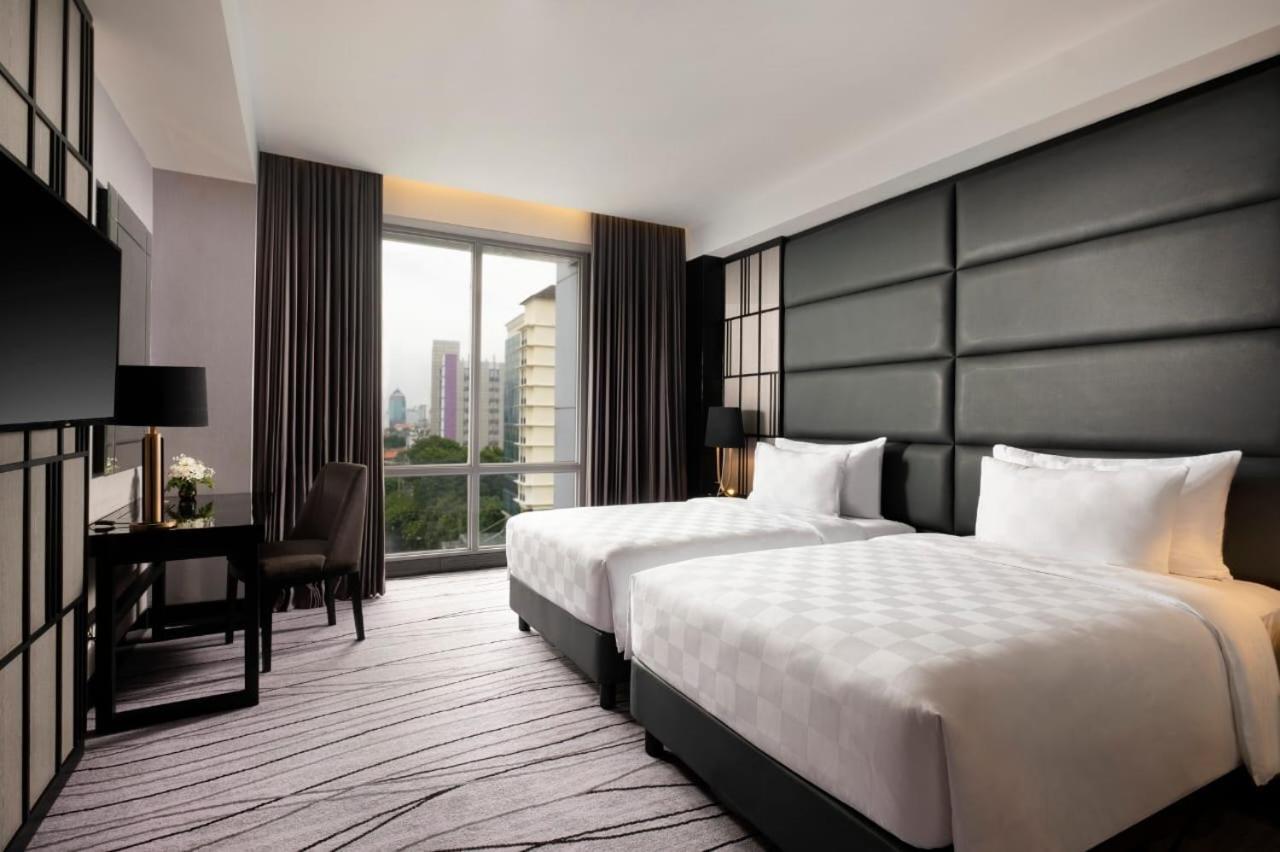 Grand Swiss-Belhotel Darmo Surabaya Exterior foto