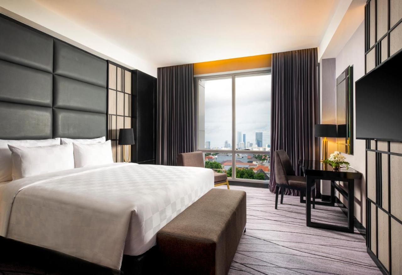 Grand Swiss-Belhotel Darmo Surabaya Exterior foto